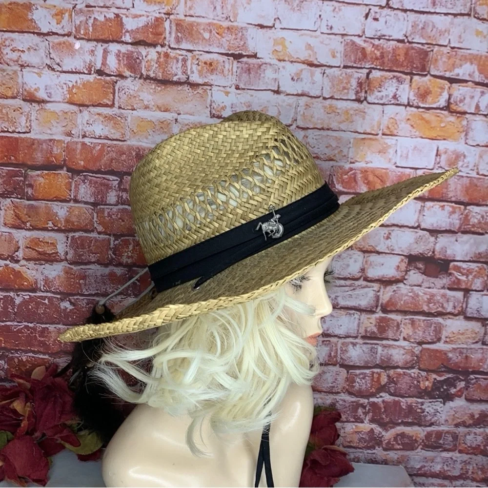 N/A woven tan